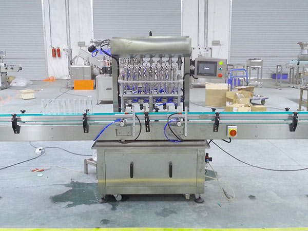 冠鴻智能灌裝機如何保證生產(chǎn)過程的安全和穩(wěn)定性？